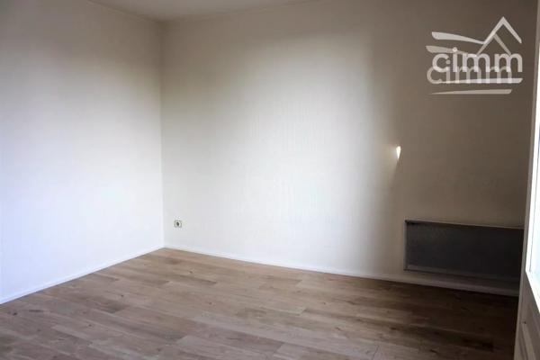 Proche gare et toutes commodités : un appartement de type 1 de 29 m² situé au Bois St Denis