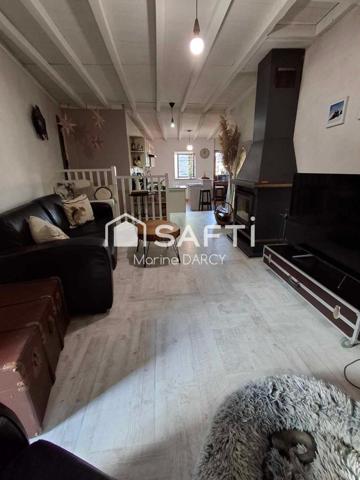 Maison sur les hauteurs de Burlats