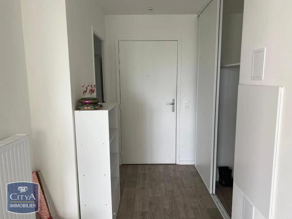 Appartement à louer 2 pièces 45.37m² Chevry-Cossigny (77173)