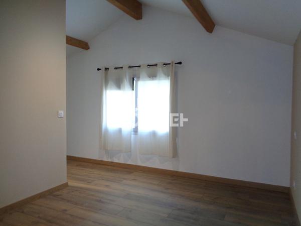 Maison de ville Marmande, 3 chambres et jardin.