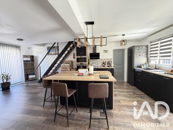 Maison à vendre 7 pièces 126 m² La Suze-sur-Sarthe