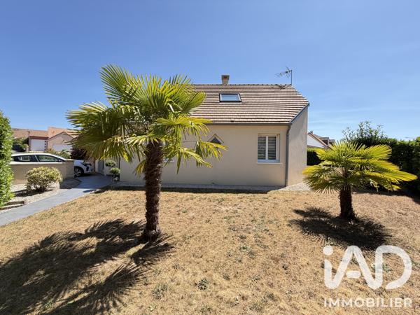 Maison à vendre 7 pièces 126 m² La Suze-sur-Sarthe