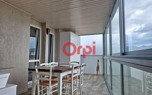 Appartement à vendre    3 pièces • 78 m2 La Seyne-sur-Mer