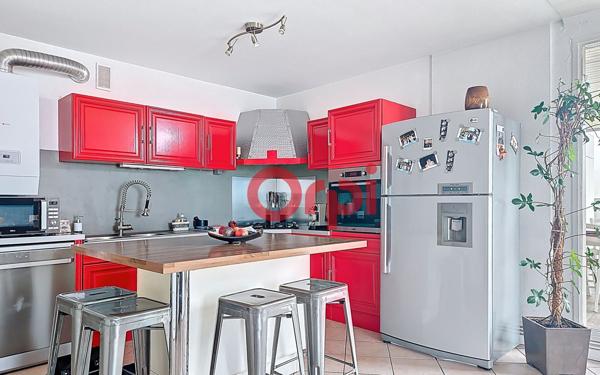 Appartement à vendre    3 pièces • 78 m2 La Seyne-sur-Mer