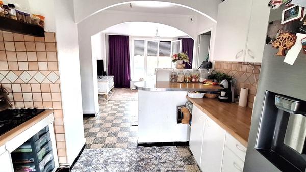 Appartement à vendre 3 pièces PORT DE BOUC (13) LES COMTES AVEC PLACE DE PARKING PRIVEE ET CAVE