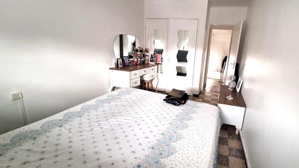 Appartement à vendre 3 pièces PORT DE BOUC (13) LES COMTES AVEC PLACE DE PARKING PRIVEE ET CAVE