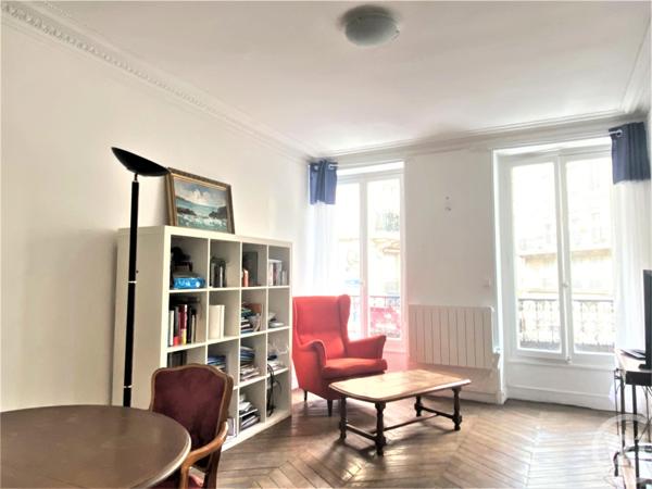 Appartement F2 à vendre  2 pièces - 50 m2 PARIS - 75010
