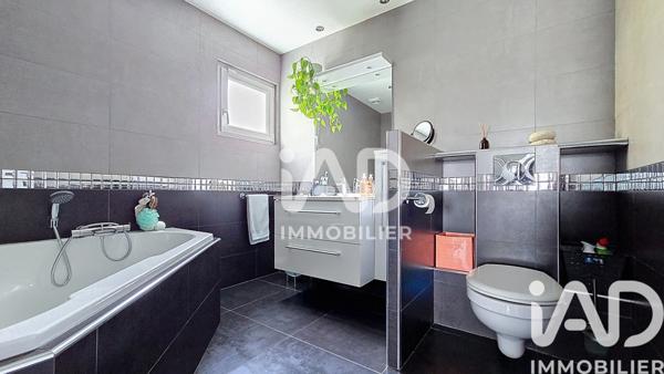 Maison à vendre 5 pièces 107,53 m² Évry-Courcouronnes