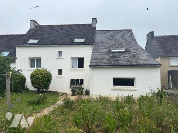 Maison a Vendre à BRIEC , en Finistère Sud (29), en Centre Ville, en EXCLUSIVITE, Maison Tradit...