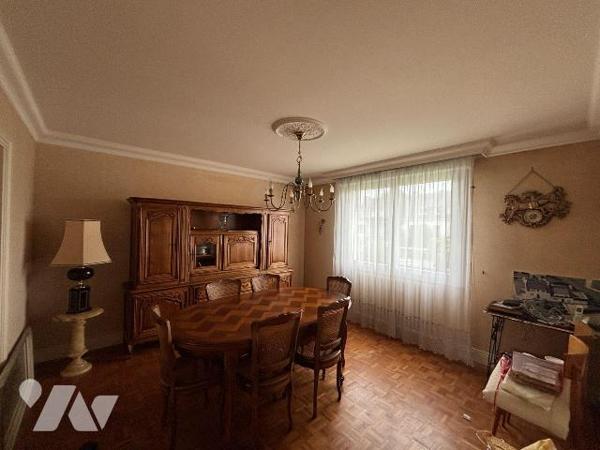 Maison a Vendre à BRIEC , en Finistère Sud (29), en Centre Ville, en EXCLUSIVITE, Maison Tradit...