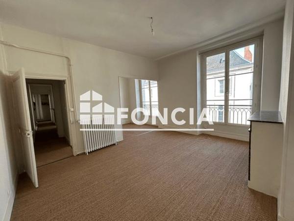 Location Appartement 4 pièces 73.88 m² - 15 RUE ROYALE Orleans 45000