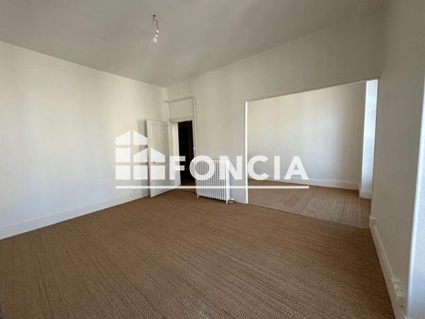 Location Appartement 4 pièces 73.88 m² - 15 RUE ROYALE Orleans 45000