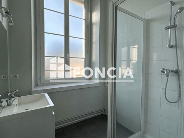 Location Appartement 4 pièces 73.88 m² - 15 RUE ROYALE Orleans 45000