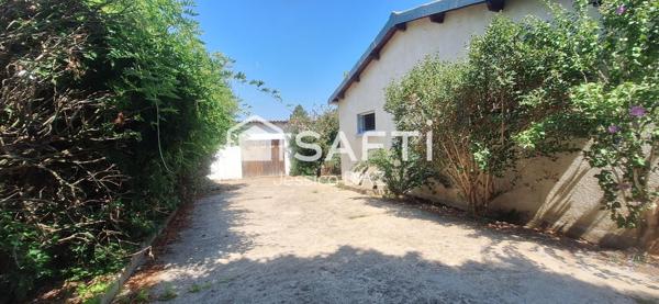 Maison de plein pied, 3 chambres, garage double