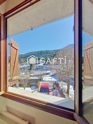 **Deux appartements – Fort potentiel locatif – Cœur de village**