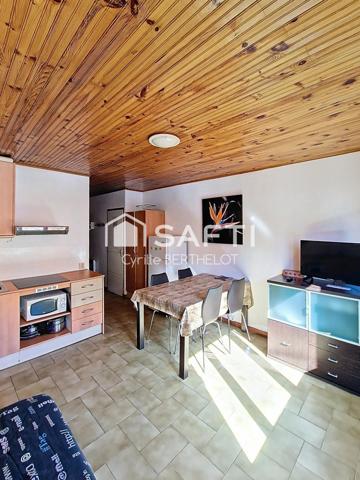 **Deux appartements – Fort potentiel locatif – Cœur de village**