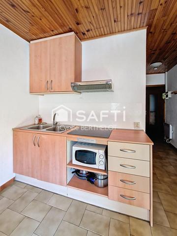 **Deux appartements – Fort potentiel locatif – Cœur de village**