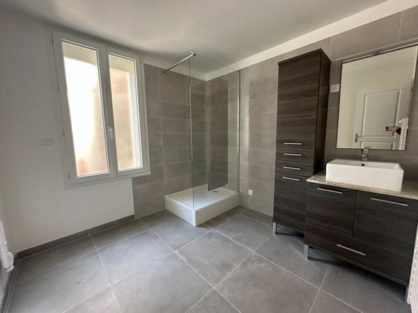 Maison Mantes La Ville 4 pièce(s) 80.39 m2