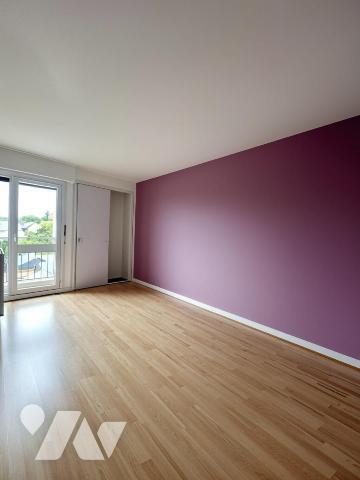 ANGERS, RUE SAINT NICOLAS - T4, Balcon, cave et stationnement