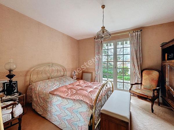 A vendre : Maison 6 pièces, 4 chambres 132m2 avec beau jardin- LES SORINIERES