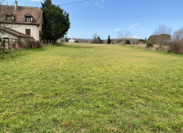 Terrain à bâtir viabilisé de 1 155 m² Cahors (46) Cahors