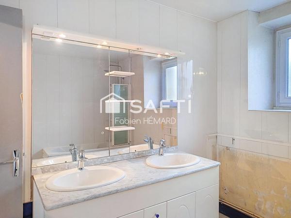 MAISON RENOVEE AU SEIN D'UN AGREABLE VILLAGE