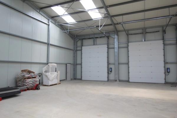 Dpt Saône et Loire (71), à louer CHALON SUR SAONE Local artisanal de 200 m²