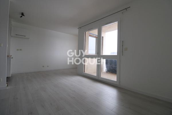 Appartement Brie Comte Robert 26.15 m2 avec un balcon et stationnement