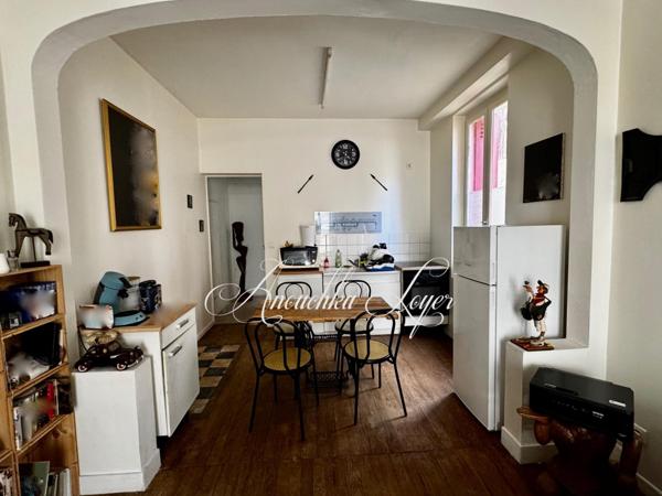 Maison de ville vendue louée