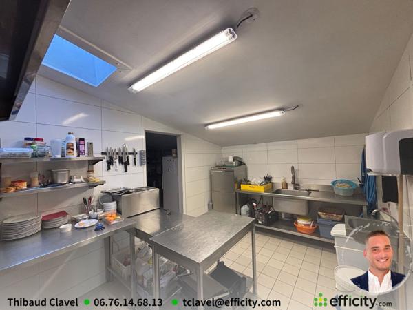 Fonds De Commerce - 159 m²