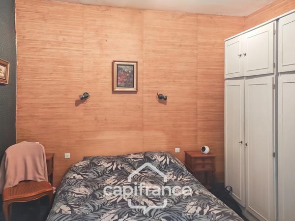 Maison de plain pied à vendre 3 pièces SAINT JEAN D'ANGELY (17) avec jardin et garage, proche commerces