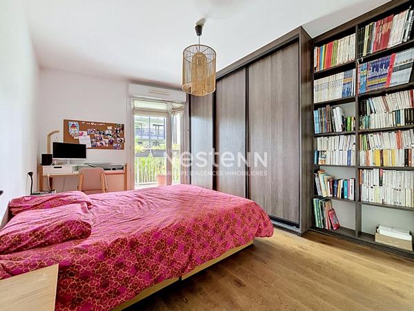 ISSY LES MOULINEAUX - FORT D'ISSY - Appartement traversant 4 pièces avec balcon