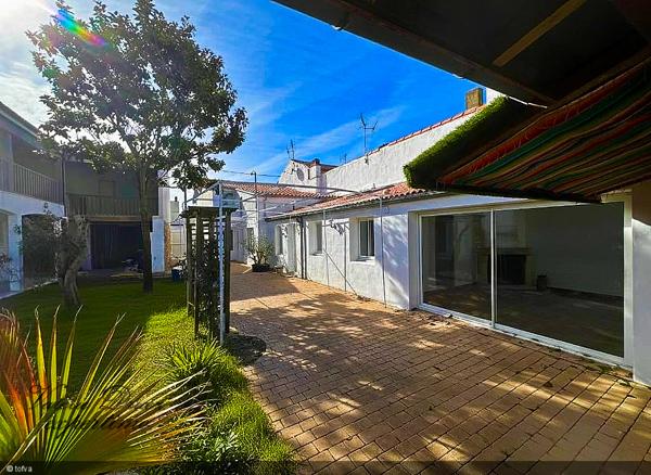 La Tremblade (17390) Maison 10 pièces centre ville La Tremblade