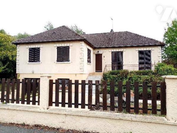 Pavillon dans un bourg avec commerces, proche de LA CHARITE SUR LOIRE