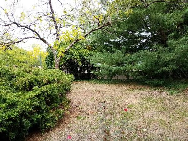 Pavillon dans un bourg avec commerces, proche de LA CHARITE SUR LOIRE