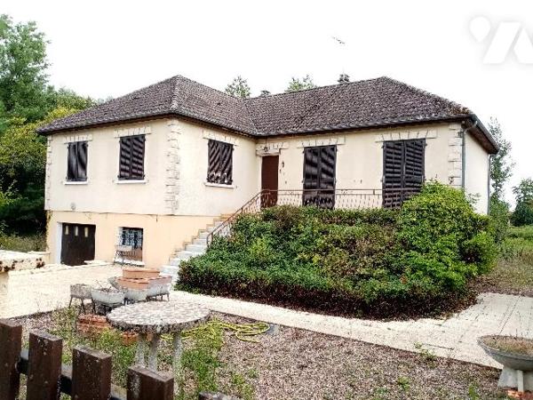 Pavillon dans un bourg avec commerces, proche de LA CHARITE SUR LOIRE