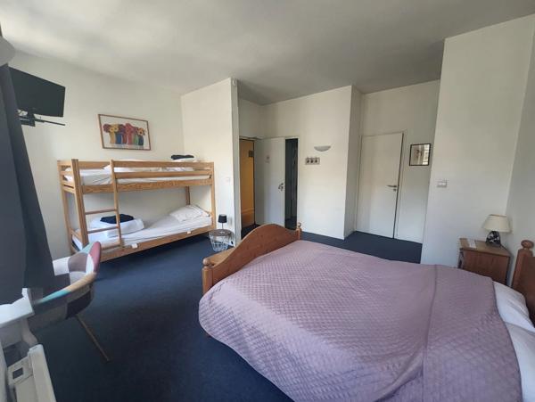 Immobilier Nérac (47600) – Fonds de commerce 738m2 – 95 000 €