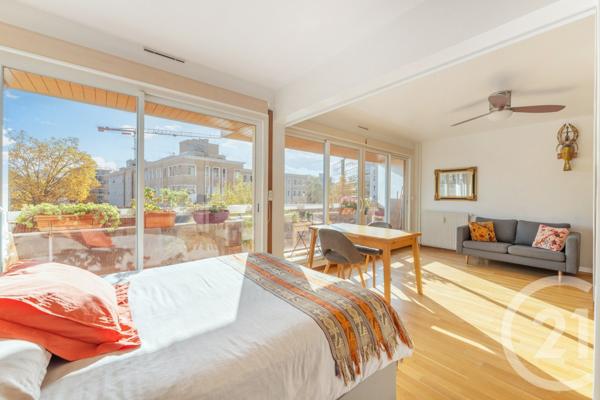 Appartement F2 à vendre  2 pièces - 39,40 m2 PARIS - 75014