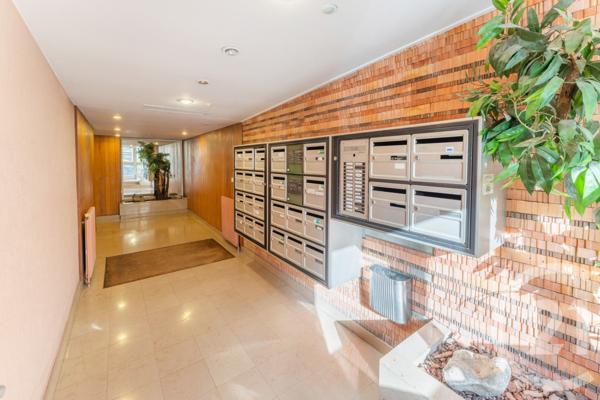 Appartement F2 à vendre  2 pièces - 39,40 m2 PARIS - 75014