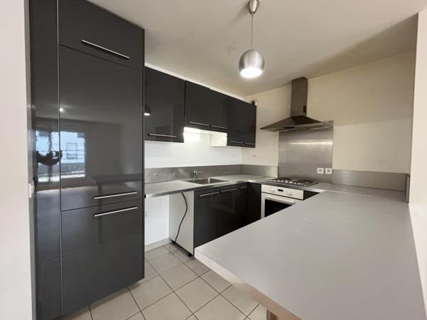 Appartement à vendre 211 500 € Saint-Ouen-l'Aumône 3 p 64 m² DPE C