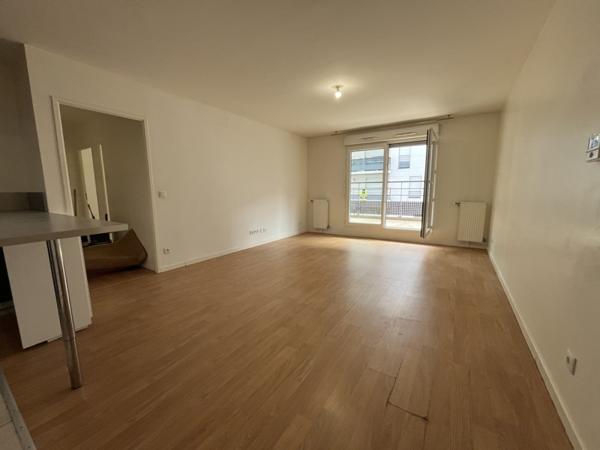 Appartement à vendre 211 500 € Saint-Ouen-l'Aumône 3 p 64 m² DPE C