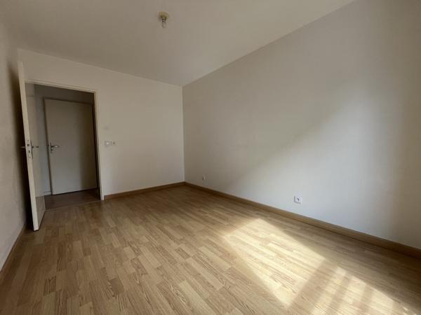 Appartement à vendre 211 500 € Saint-Ouen-l'Aumône 3 p 64 m² DPE C