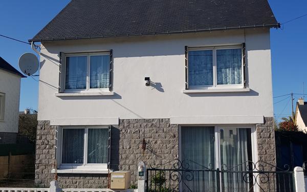 Maison à vendre    4 pièces • 92 m2 Ploumagoar