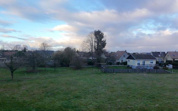 Terrain à vendre    Panilleuse