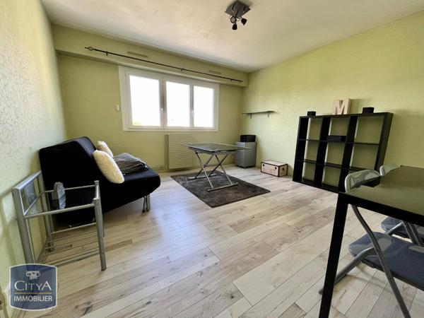 Appartement à louer 1 pièce 35.2m²