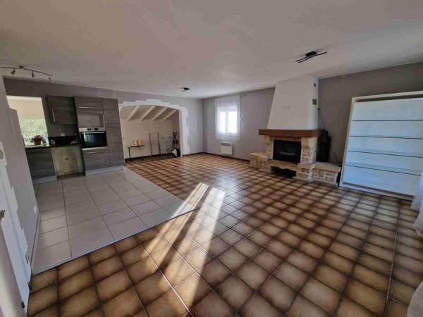 Maison 8 pièce(s) 4 chambre(s) 191 m²