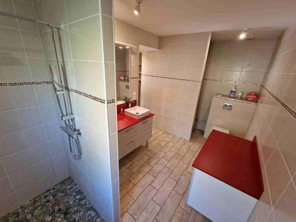 Maison 8 pièce(s) 4 chambre(s) 191 m²