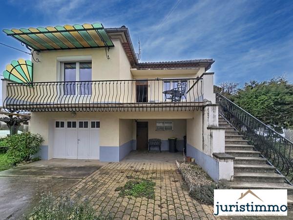 Orange (84100) Maison avec potentiel des années 1960 en R+1 sur un terrain de 431m² située Orange Sud