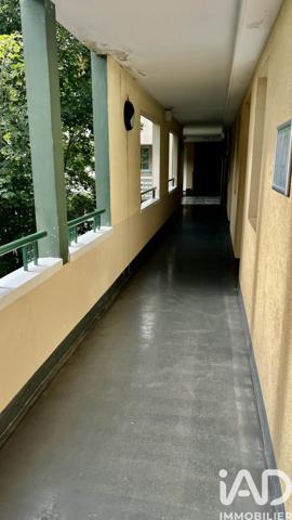 Immeuble à vendre 63 m² Serris