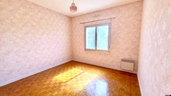 Maison à vendre 4 pièces TONNAY CHARENTE (17) - 109 m² habitables – Terrain de 955 m²